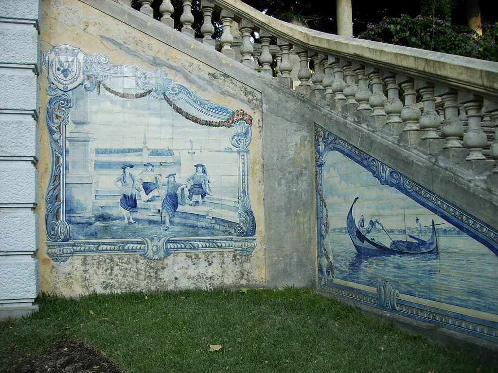 Azulejos in Aveiro: Where to See the Painted Tiles
