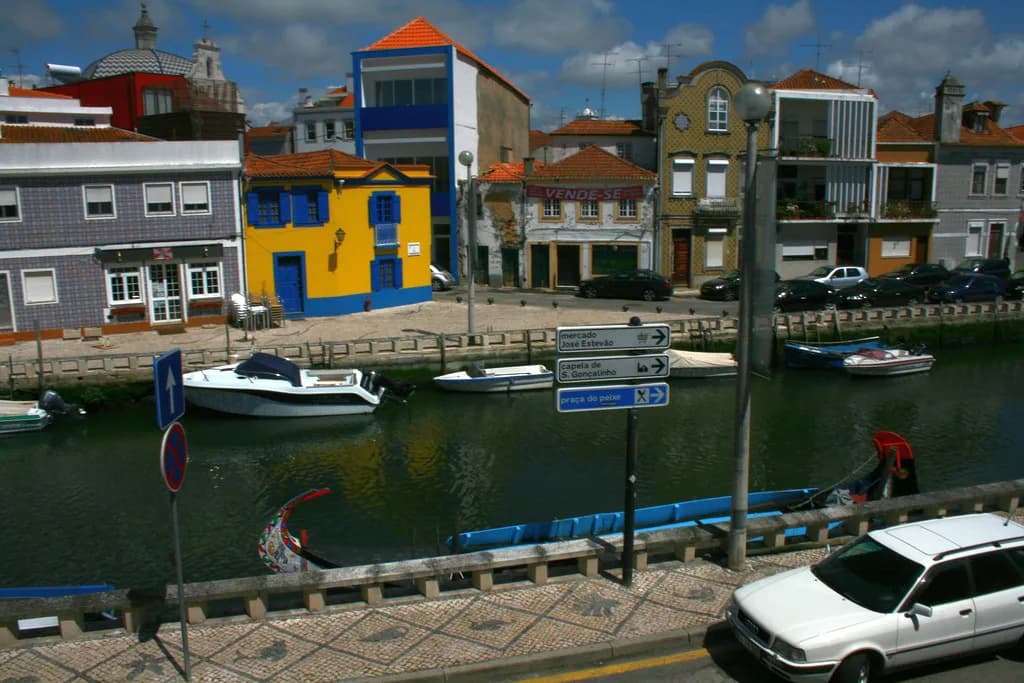 Beira-Mar, Aveiro: Neighbourhood Guide for a Short Break