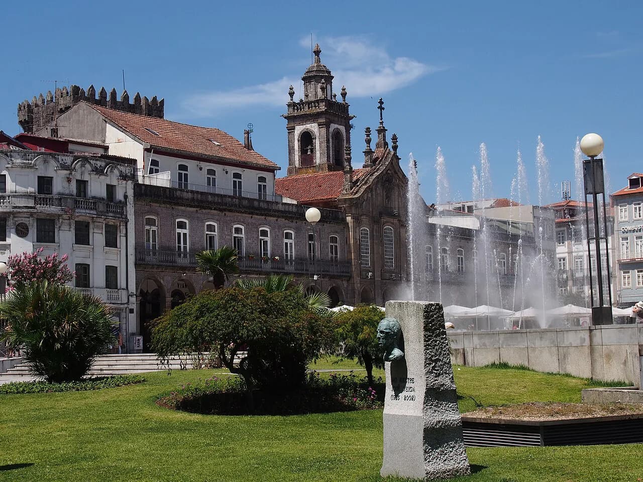 Brunch in Braga: Cafés and Portuguese Breakfast