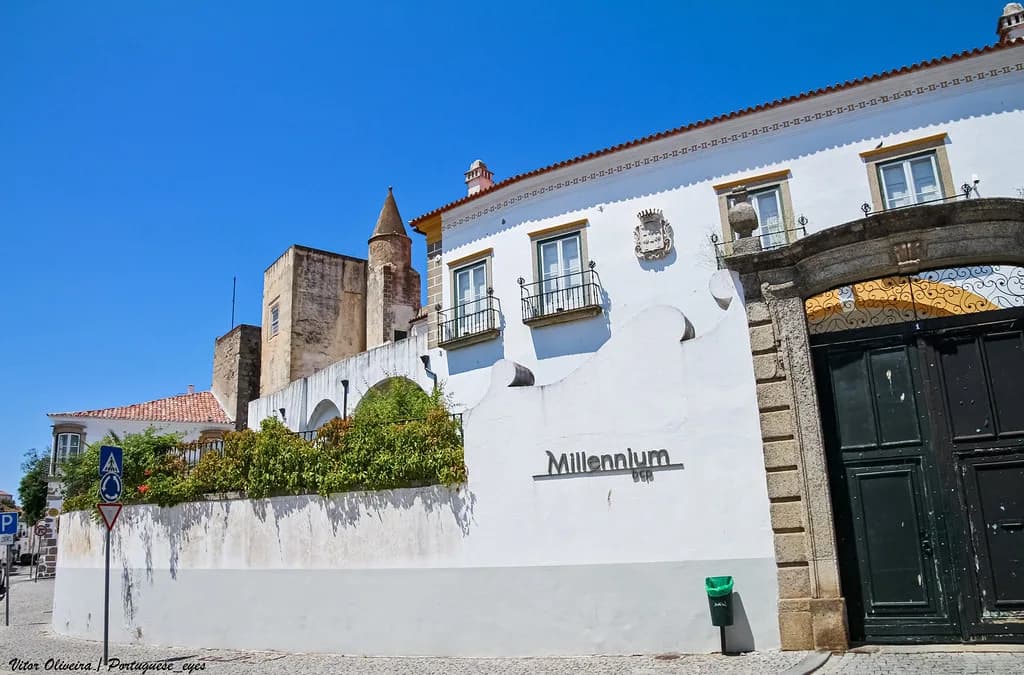 Cadaval Palace, Évora: What to See Inside