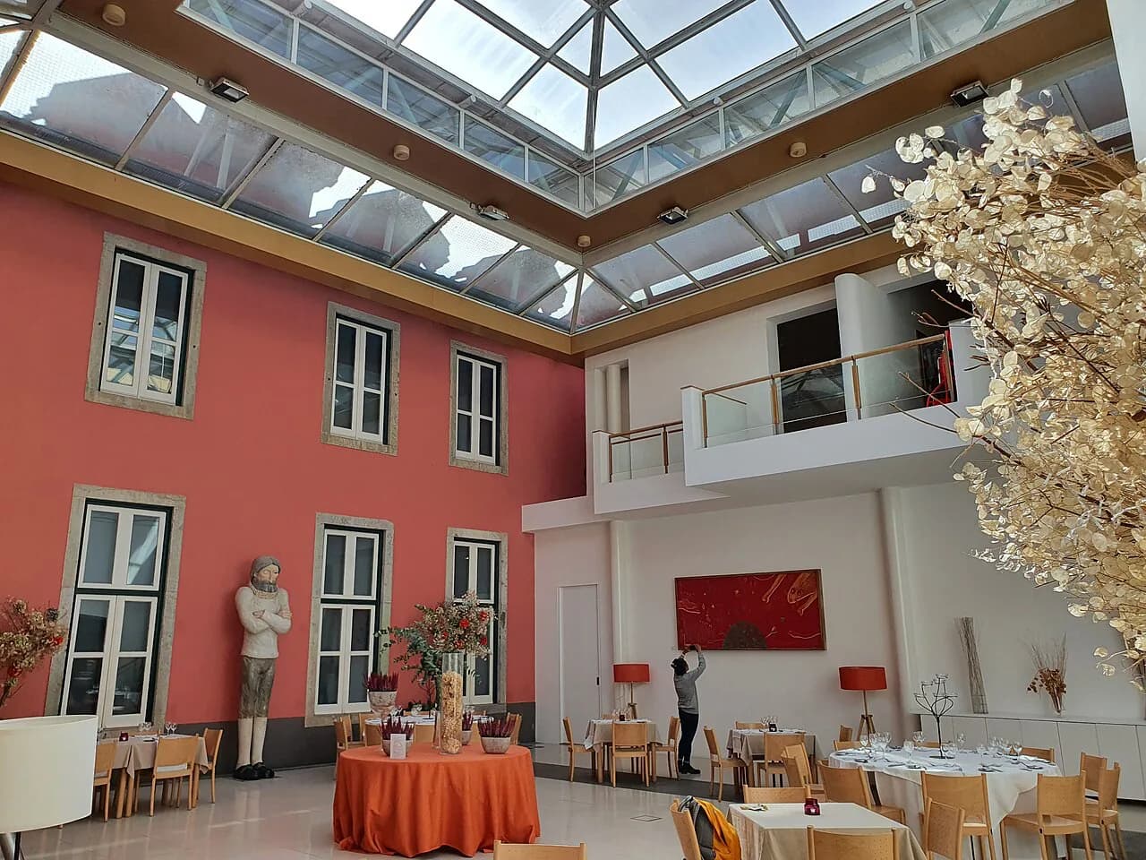 Centro Cultural de Cascais: What to See and When to Go