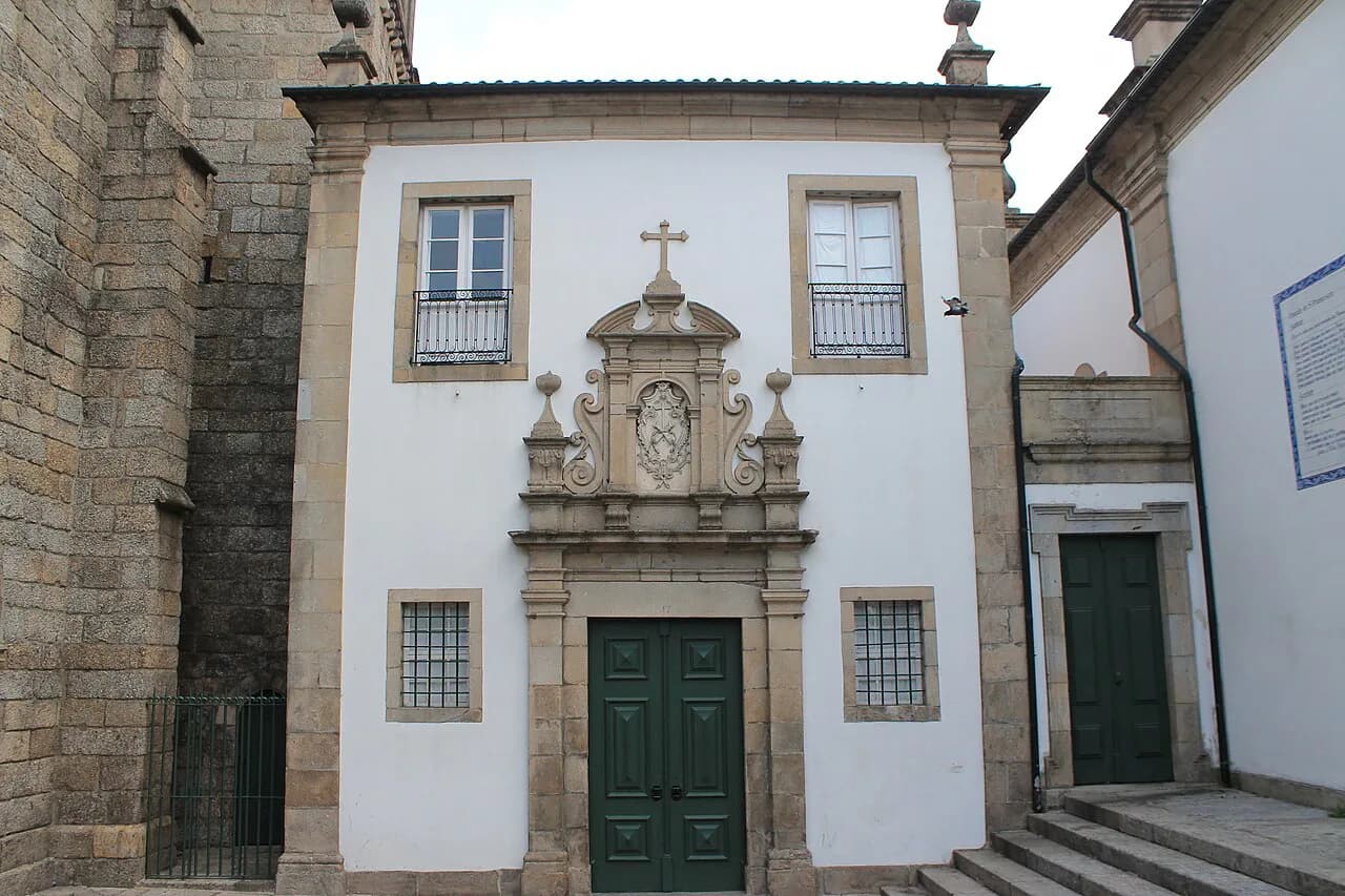 Igreja de São Francisco, Guimarães: What to See and Allow