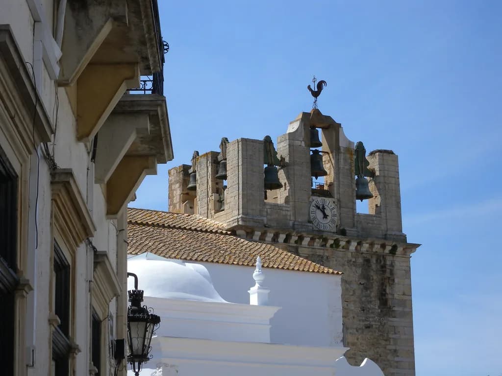 Faro Cathedral (Sé): What to See, Opening Hours and Entry