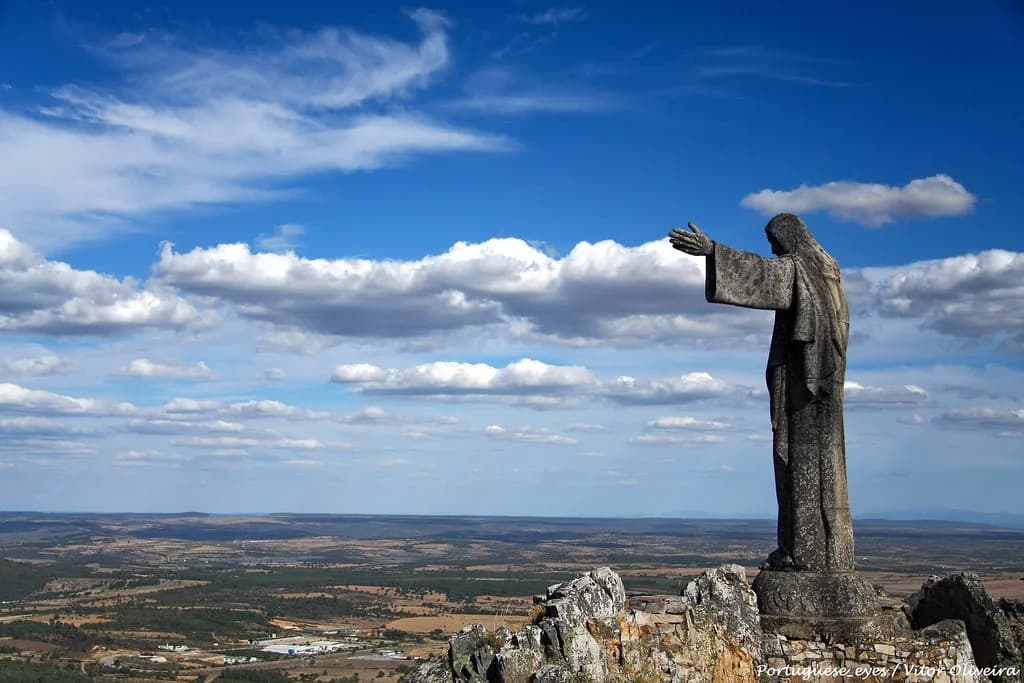 Driving in Portugal: Tolls, Rules and Parking for a Short Break