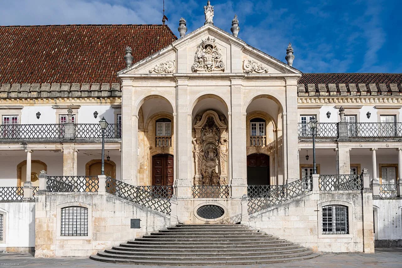 Coimbra neighbourhoods: how to pick your base on the hill