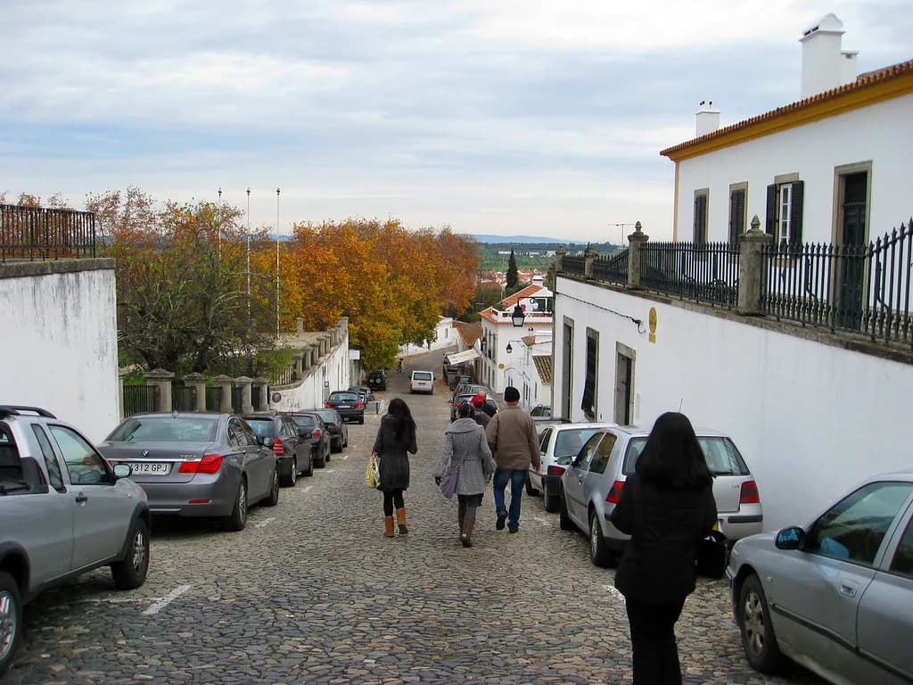 Lisbon to Évora: Train, Bus or Car for a Short Break