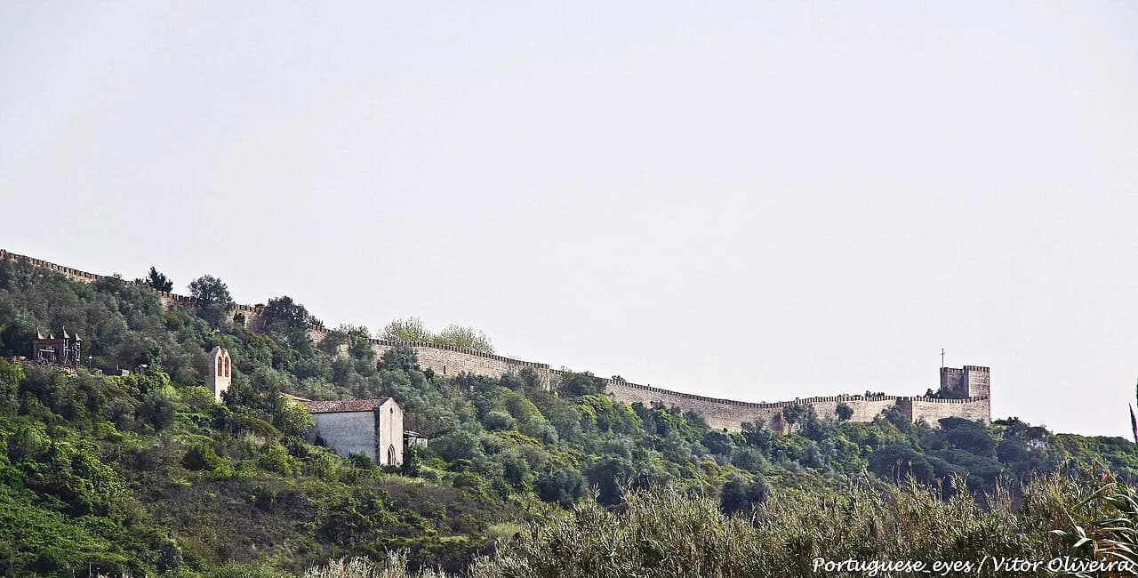 Medieval Towns in Portugal: Walled Towns and Castle Villages