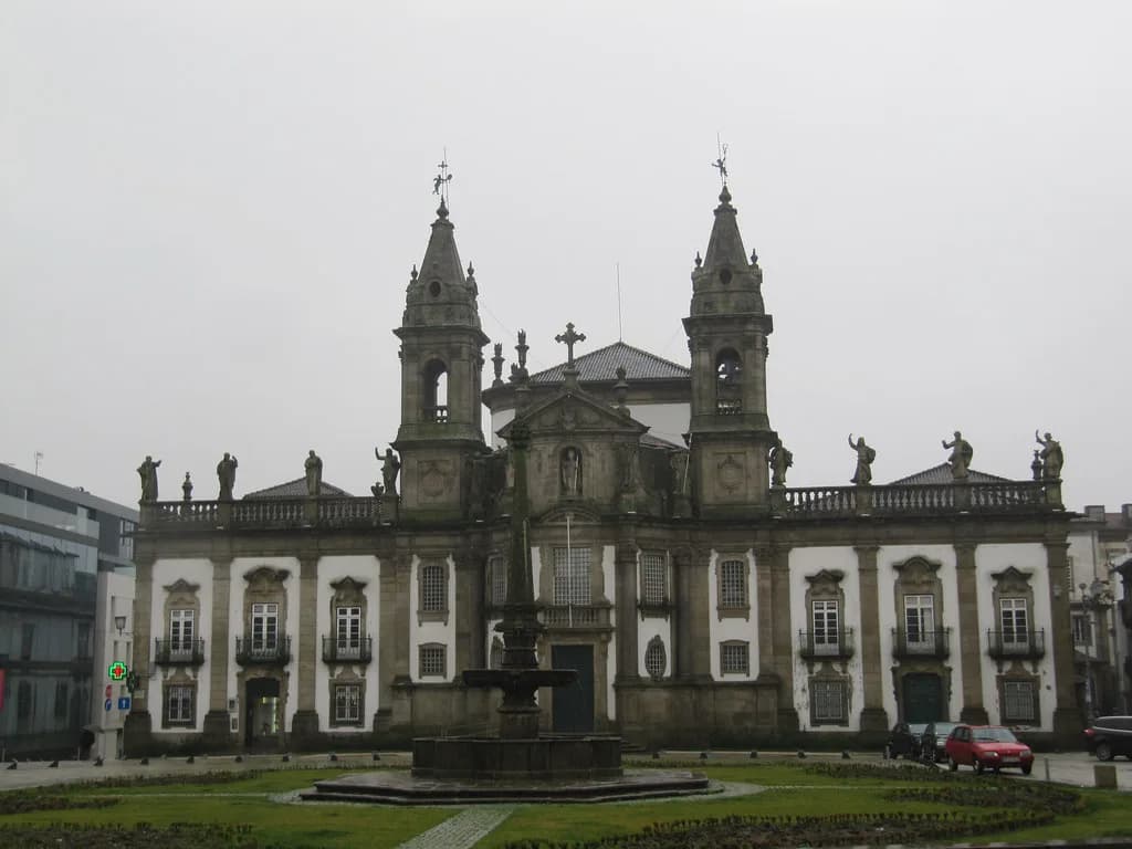 Shopping in Braga: Independent Labels, Malls and Local Crafts