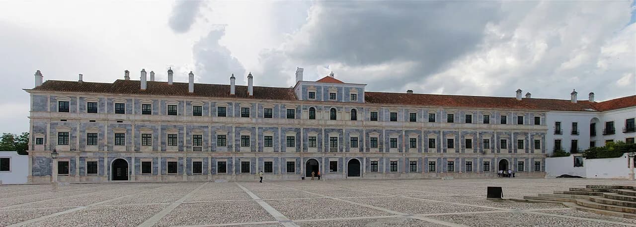 Vila Viçosa: the Braganza Ducal Palace and Marble Town Guide