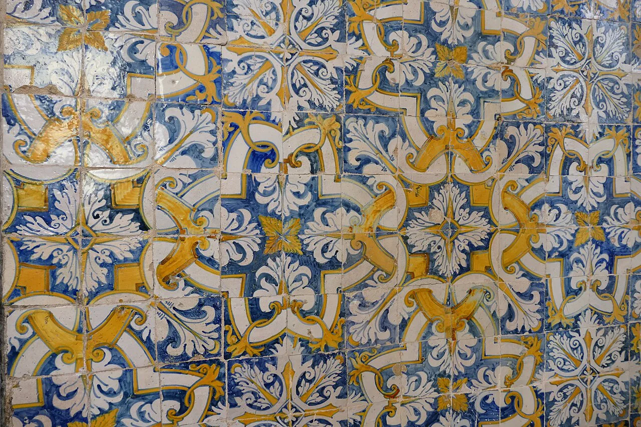 Seventeenth-century azulejos in the Chapel of St Dominic in Faro Cathedral.