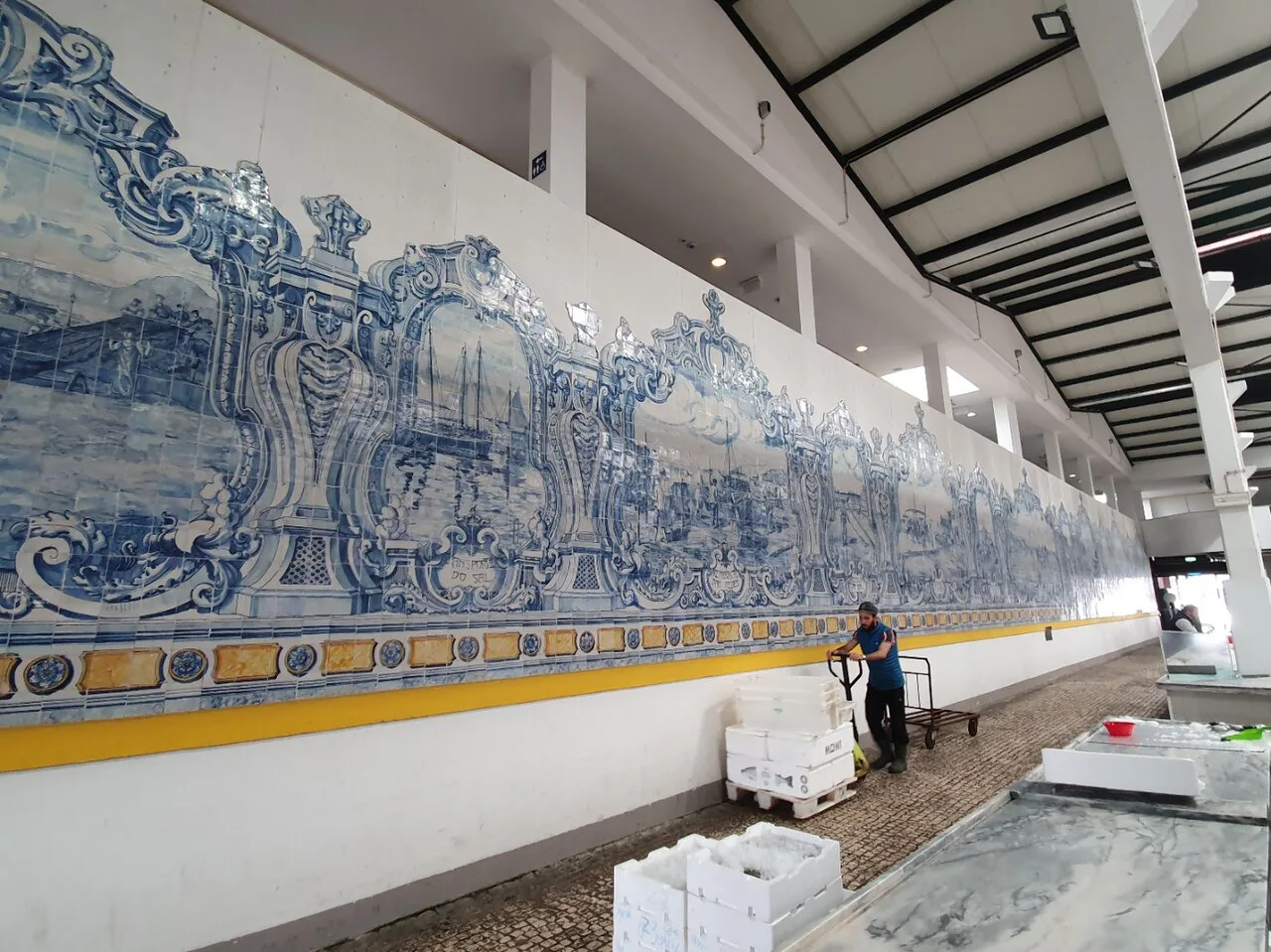 Azulejo panels along the walls of the Mercado do Livramento in Setúbal.