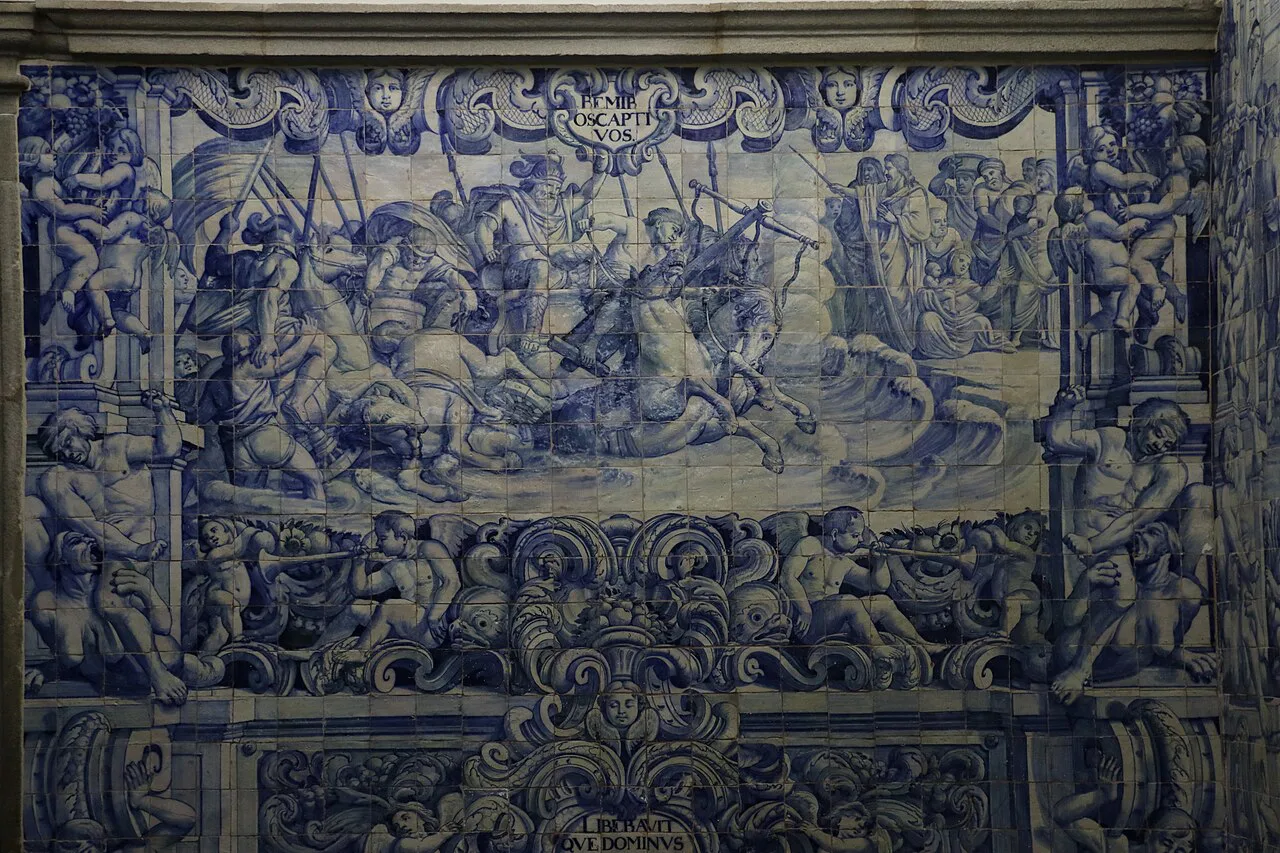 A blue-and-white azulejo panel in the Igreja da Misericórdia, Viana do Castelo.