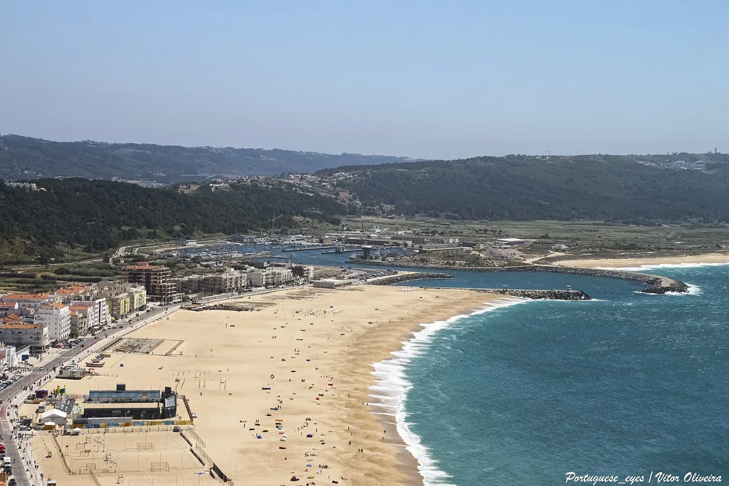 The beach and town of Nazaré seen from above.