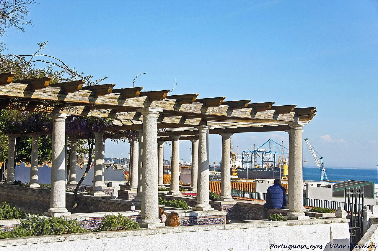 The pergola at the Miradouro de São Sebastião in Setúbal.