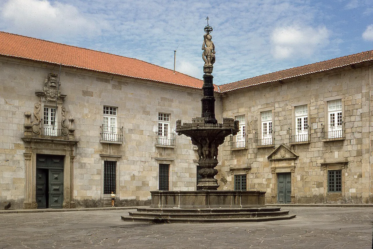 The Archiepiscopal Palace and its fountain in Braga.
