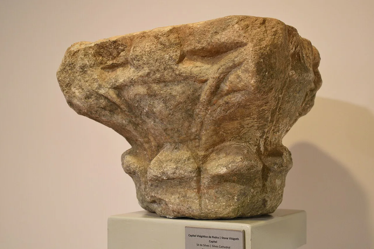 A Visigothic stone capital found in Silves Cathedral.