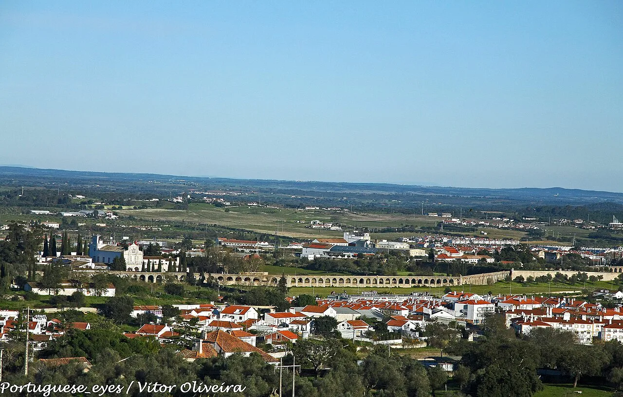 View across the rooftops of Évora towards the surrounding plain.