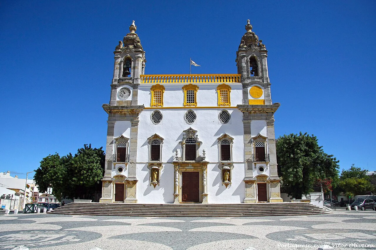The Igreja do Carmo in Faro.