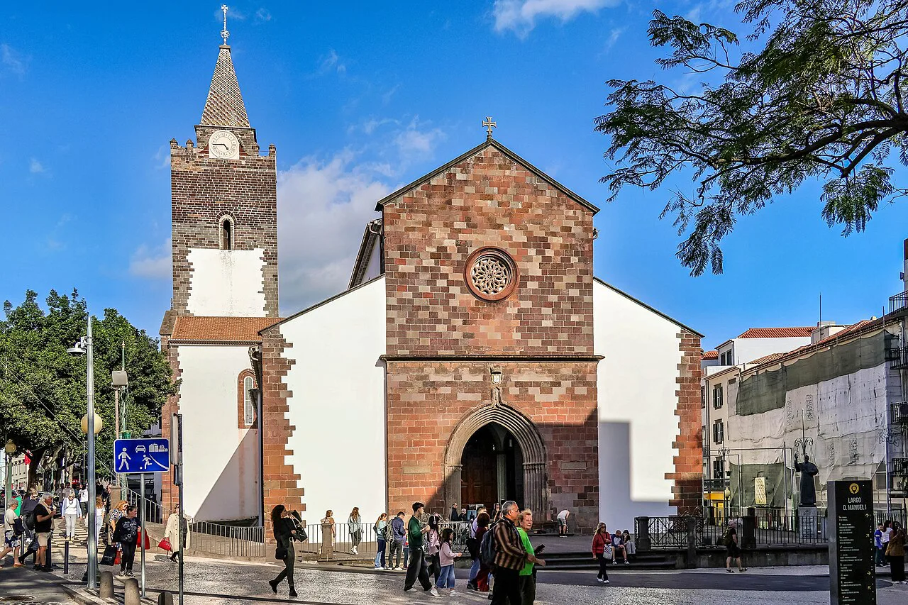 The Sé Cathedral of Funchal with its bell tower.