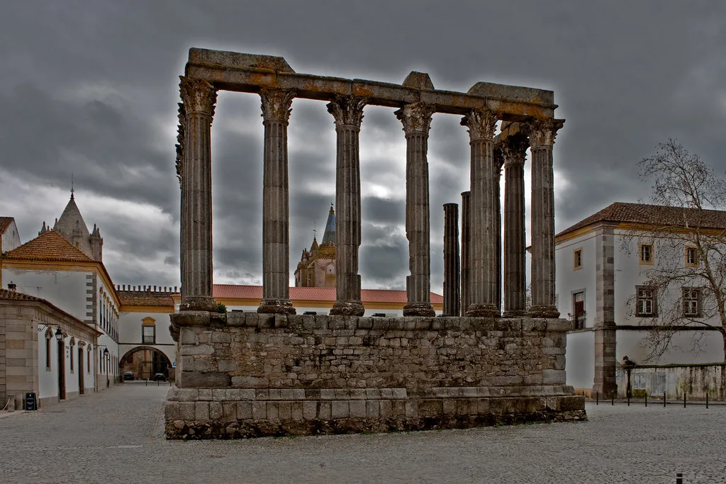 The columns of the Roman temple in Évora.