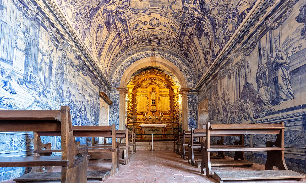 Azulejo-lined chapel interior at the Fortress of São Filipe in Setúbal.