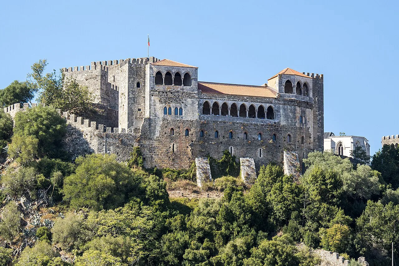 Leiria Castle seen from the east.