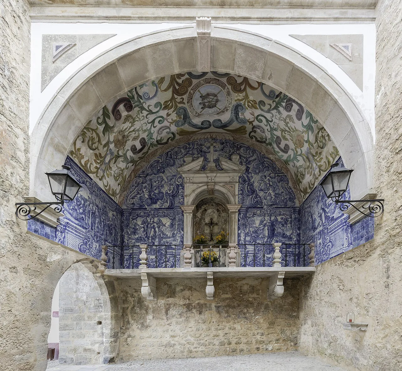 Azulejo panels lining the Porta da Vila, the main gate into Óbidos.