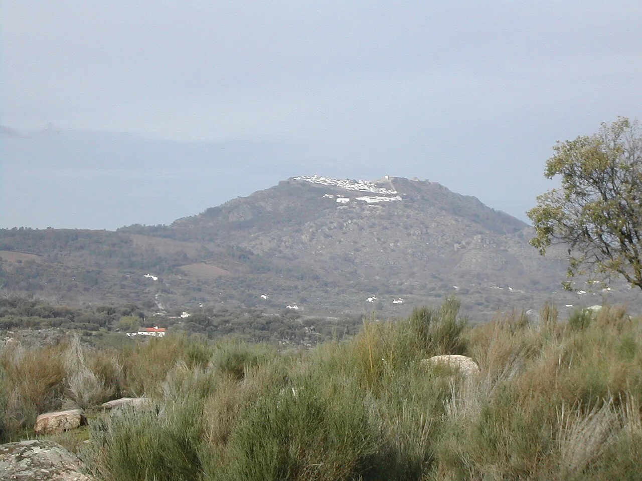Marvão on its hilltop, seen from La Fontañera across the border.
