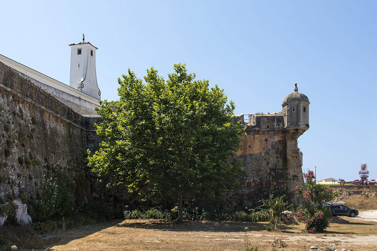 Ramparts and a watchtower at Peniche Fortress.