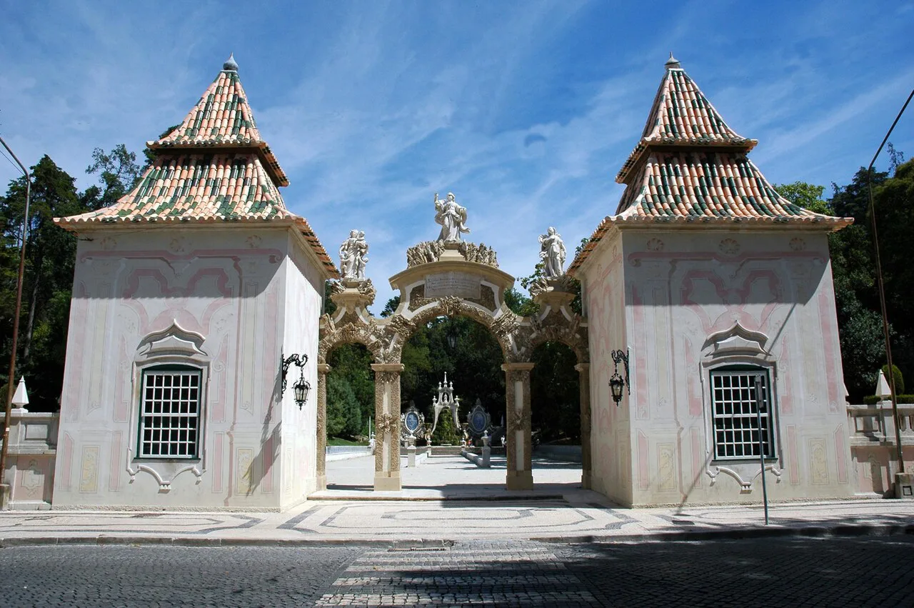 The entrance to the Jardim da Sereia in Coimbra.