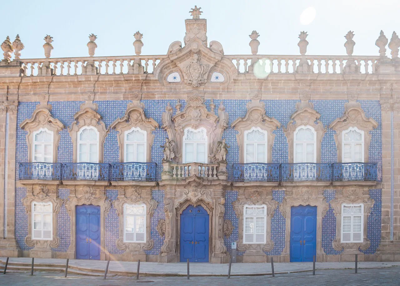 The blue-tiled Baroque façade of the Raio Palace in Braga.