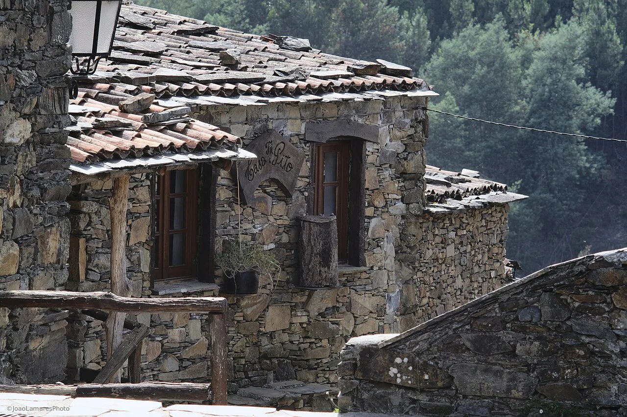The schist house Casa Ti Pito in Talasnal, one of the Serra da Lousã schist villages.