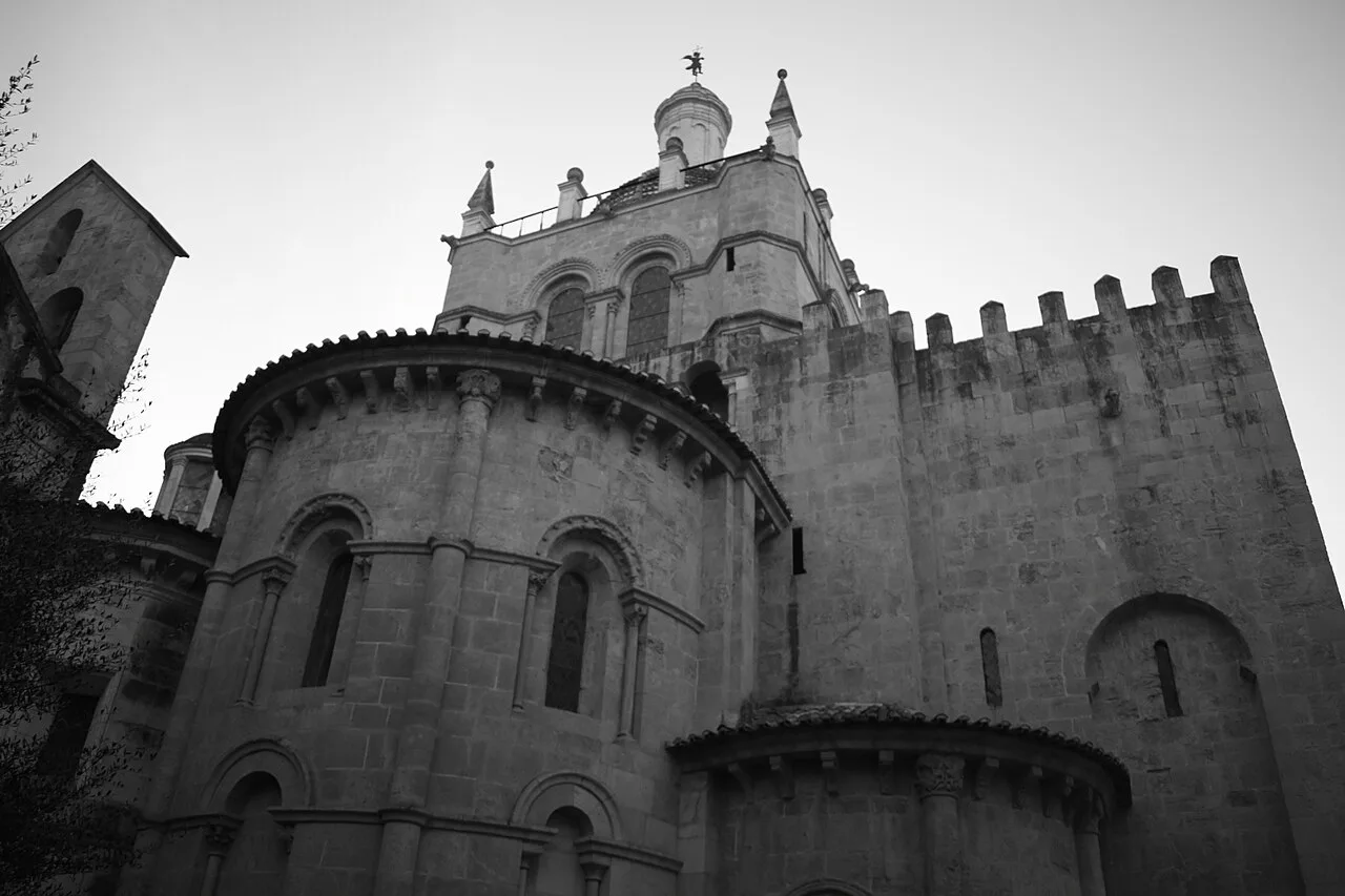 The fortress-like Romanesque walls of the Sé Velha in Coimbra.