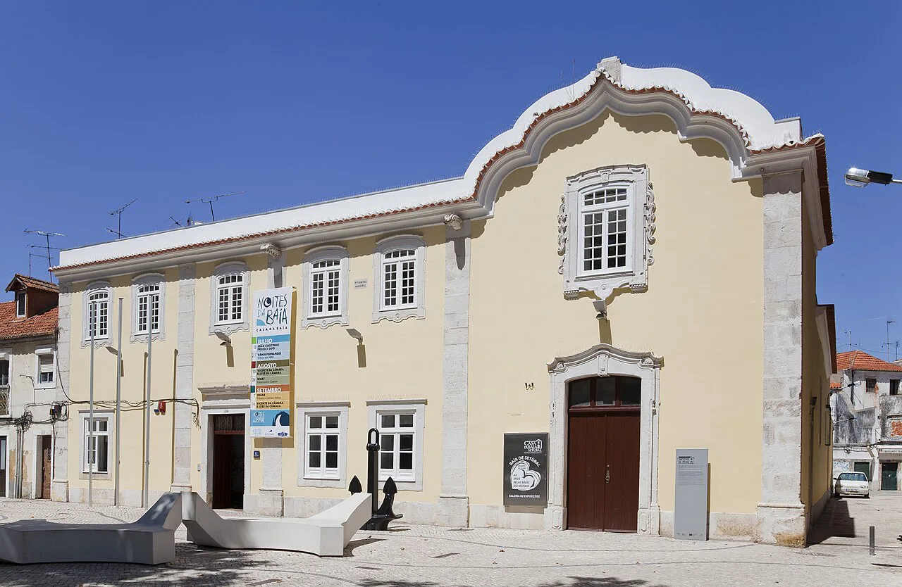 The Casa da Baía building in Setúbal.