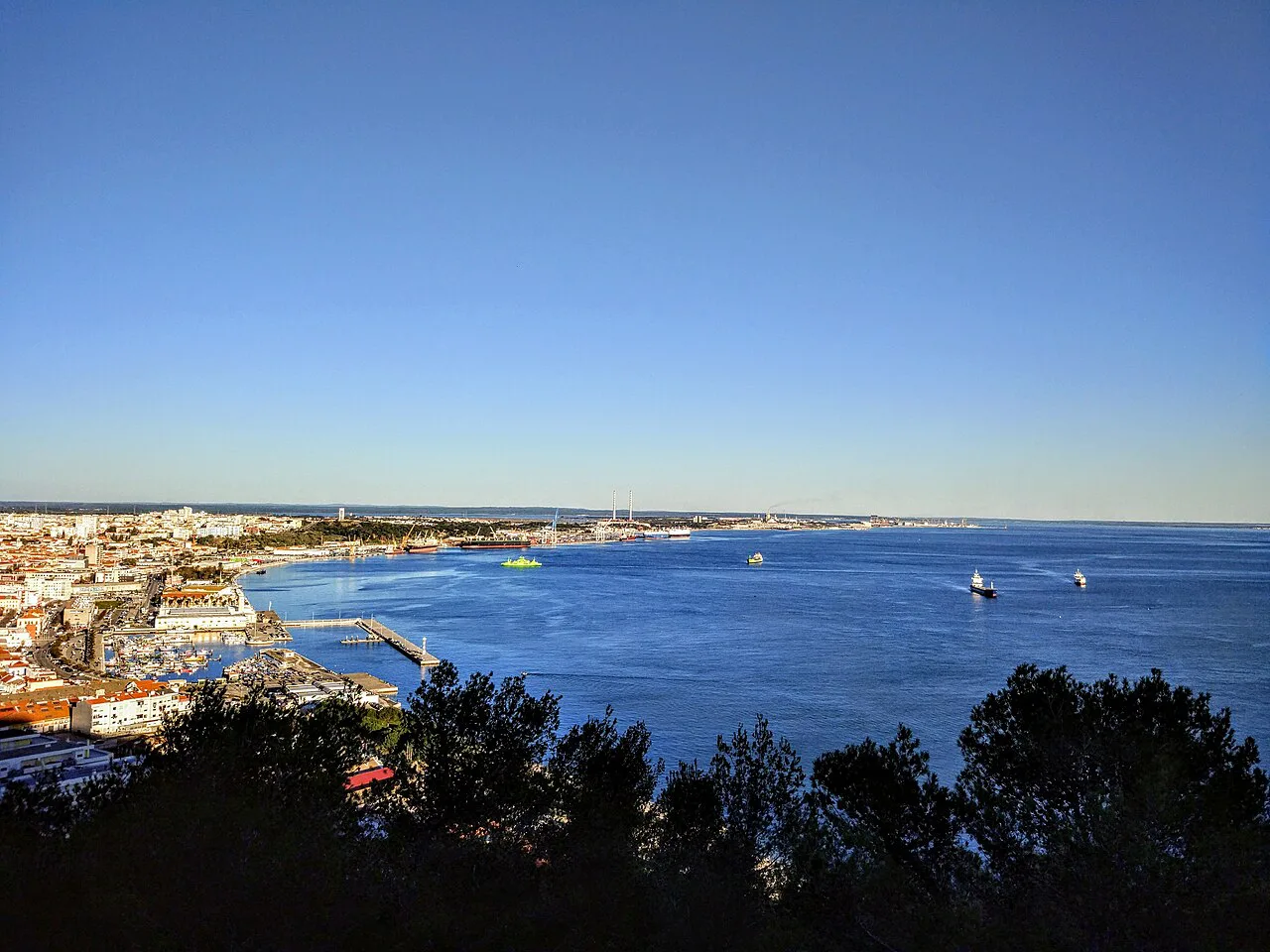 Setúbal and the Sado estuary seen from the Castle of São Filipe.