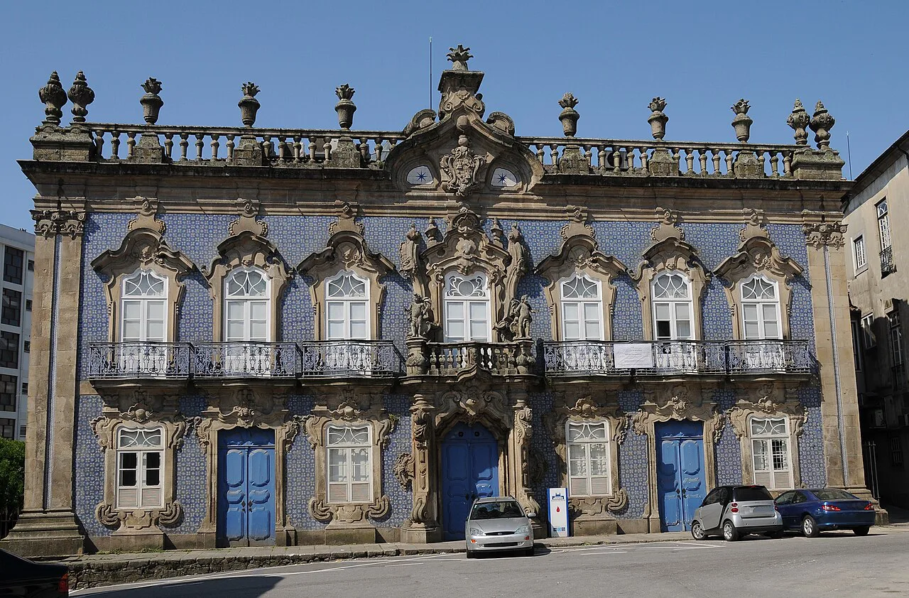 The azulejo-tiled façade of the Raio Palace in Braga.